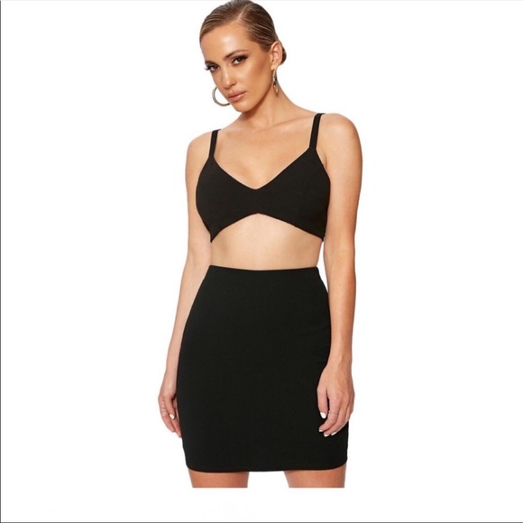 Naked Wardrobe - The Knockout set - Picture 4 of 8